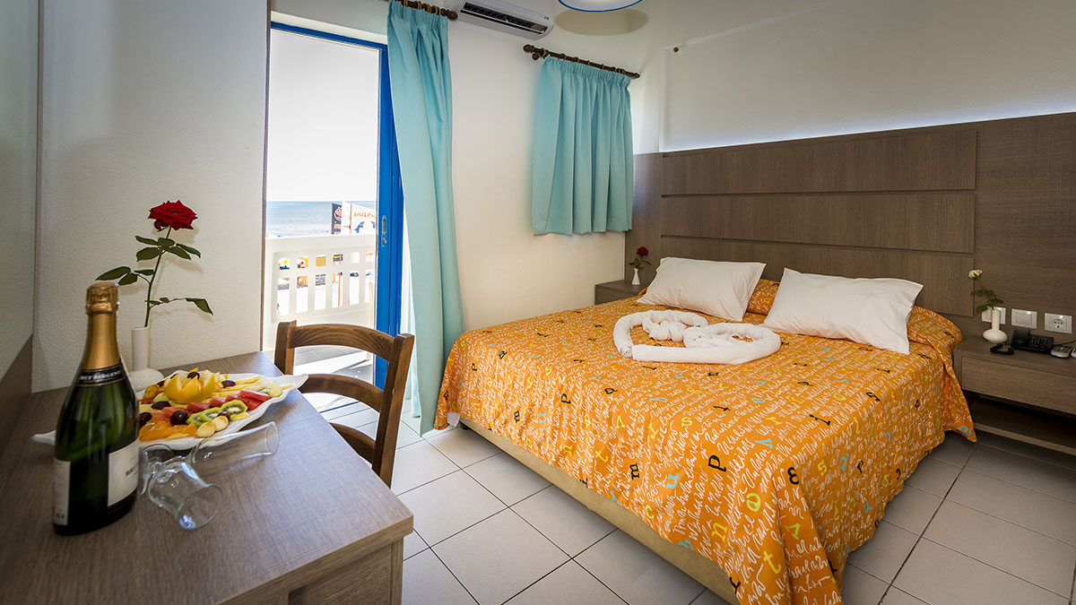 Double Standard Sea View